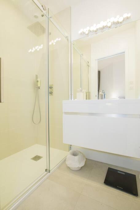 Appartement Luxueux Hypercentre Lyon 6 Pers Bagian luar foto